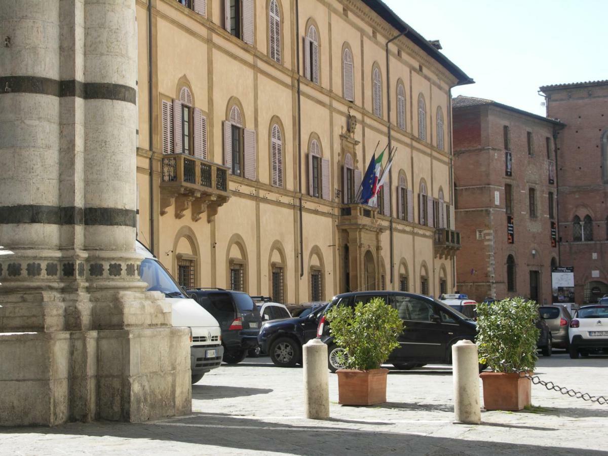 Real Taste Of Siena Apartment Bagian luar foto